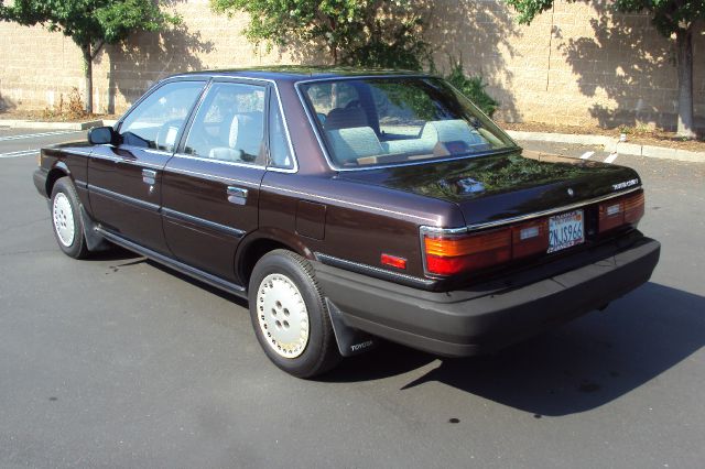 1989 Toyota Camry Work Truck Pickup 4D 5 3/4 Ft