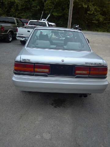 1991 Toyota Camry FWD 4dr 4-cyl 4-spd AT (GS)