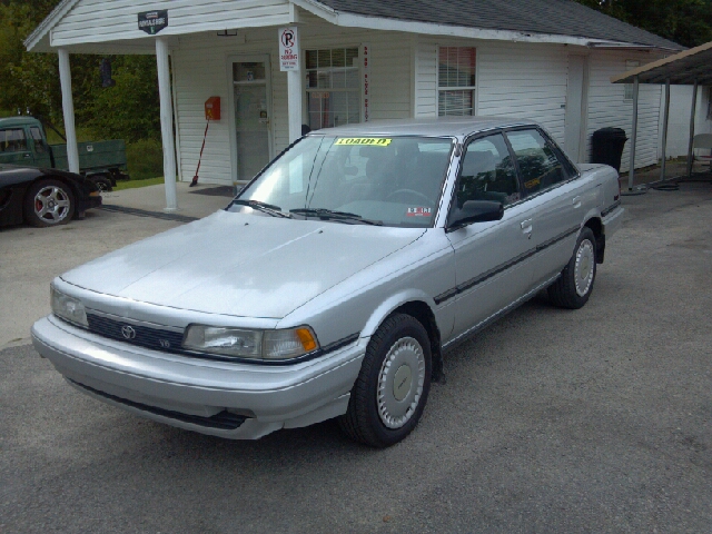 1991 Toyota Camry FWD 4dr 4-cyl 4-spd AT (GS)