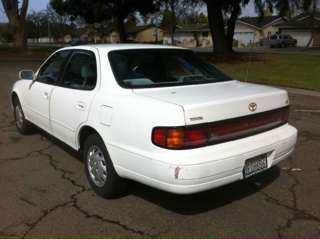 1993 Toyota Camry X