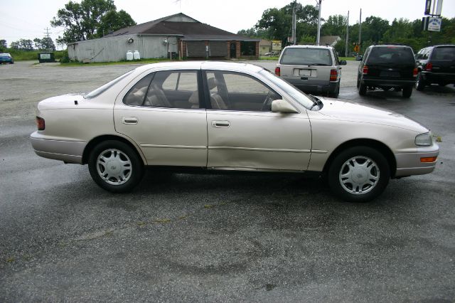 1994 Toyota Camry Ext. Cab 6.5-ft. Bed 4WD