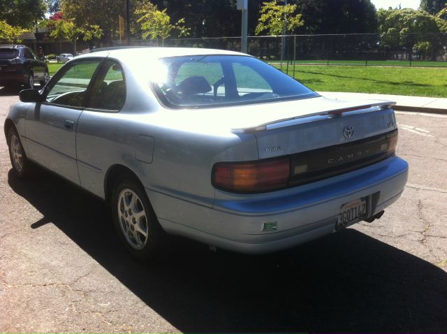 1994 Toyota Camry Lariat..clean Carfax..leather..4x4