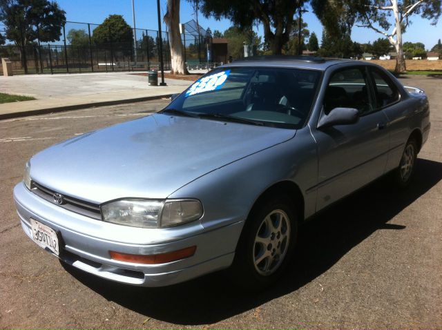 1994 Toyota Camry Lariat..clean Carfax..leather..4x4