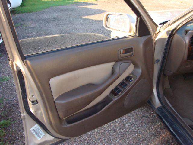 1995 Toyota Camry SEL Sport Utility 4D