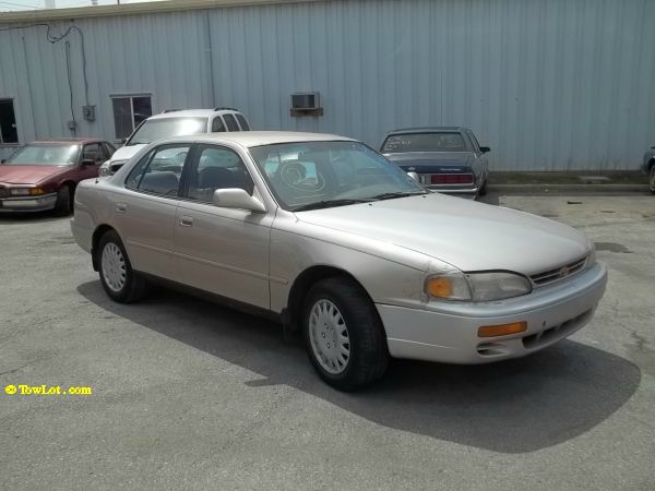 1996 Toyota Camry Ext. Cab 6.5-ft. Bed 4WD