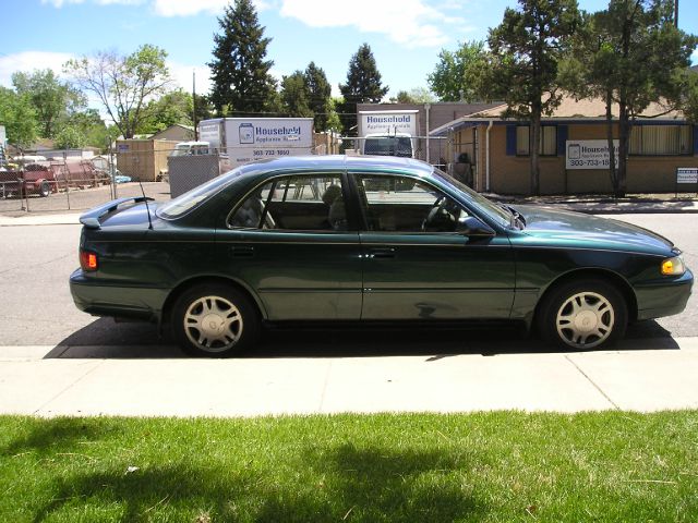 1996 Toyota Camry Ext. Cab 6.5-ft. Bed 4WD