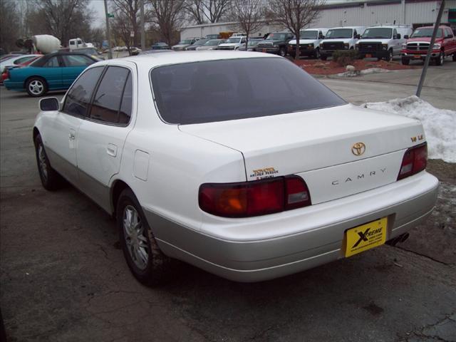 1996 Toyota Camry XLT - Leather MAKE Offer