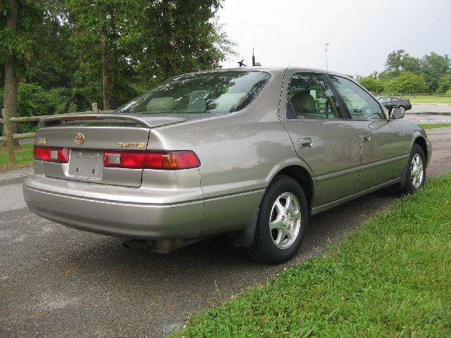 1997 Toyota Camry X