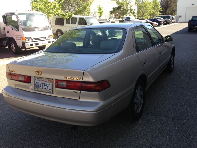 1997 Toyota Camry Ext. Cab 6.5-ft. Bed 4WD