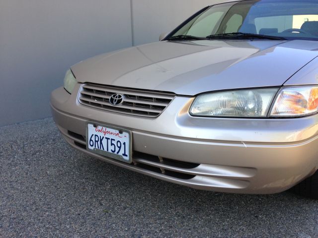 1997 Toyota Camry Ext. Cab 6.5-ft. Bed 4WD