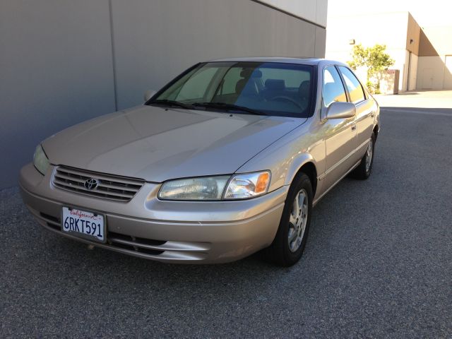 1997 Toyota Camry Ext. Cab 6.5-ft. Bed 4WD