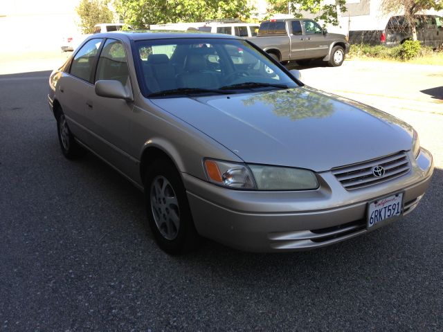 1997 Toyota Camry Ext. Cab 6.5-ft. Bed 4WD