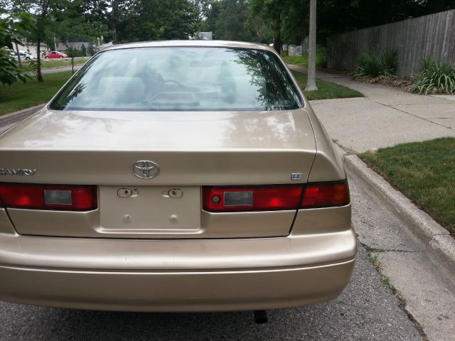 1997 Toyota Camry X