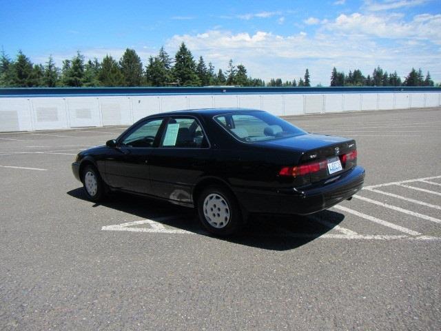 1997 Toyota Camry SEL Sport Utility 4D