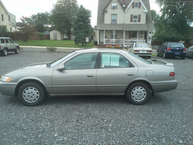 1997 Toyota Camry X Details. Pennsburg, PA 18073