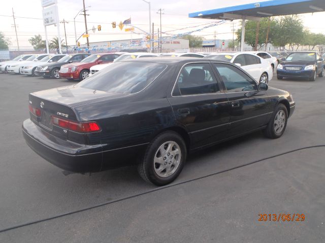 1997 Toyota Camry Ext. Cab 6.5-ft. Bed 4WD