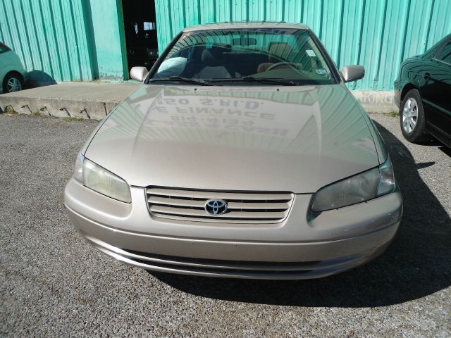 1997 Toyota Camry Unknown