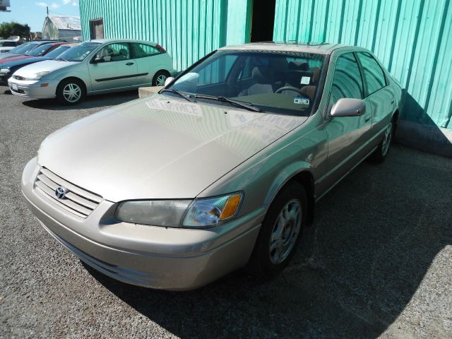 1997 Toyota Camry Unknown