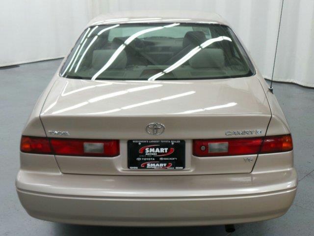 1997 Toyota Camry SEL Sport Utility 4D