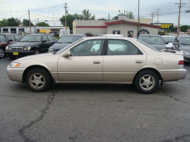 1998 Toyota Camry X