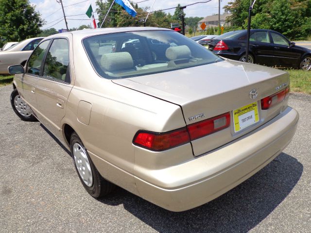 1998 Toyota Camry SEL Sport Utility 4D