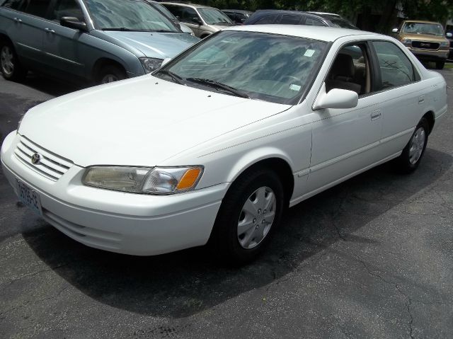 1998 Toyota Camry Unknown