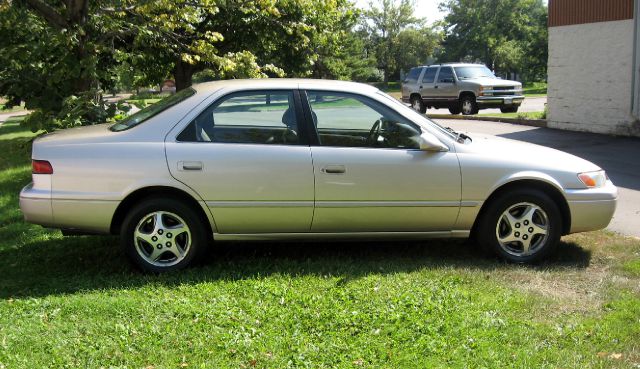 1998 Toyota Camry Enthusiast 2D Roadster