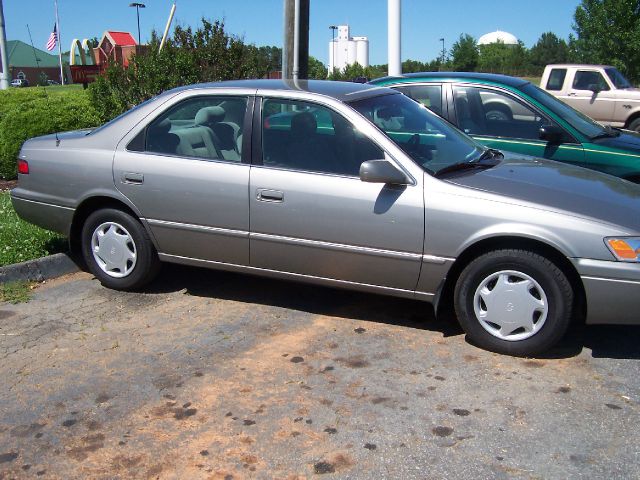 1998 Toyota Camry SEL Sport Utility 4D