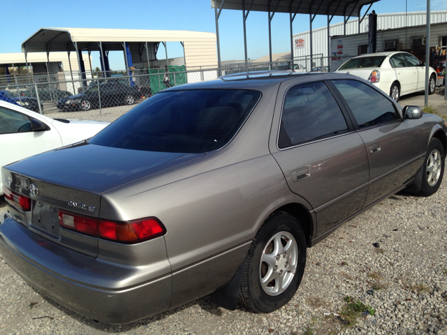 1998 Toyota Camry SEL Sport Utility 4D