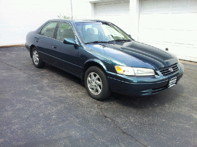 1998 Toyota Camry Ext. Cab 6.5-ft. Bed 4WD