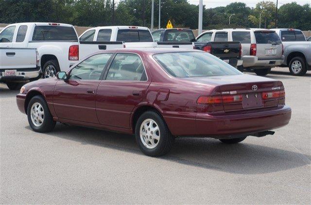 1998 Toyota Camry Unknown