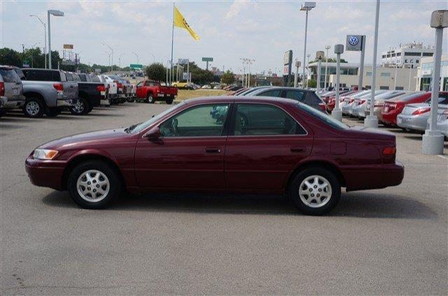 1998 Toyota Camry Unknown