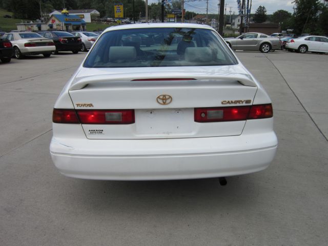 1998 Toyota Camry X