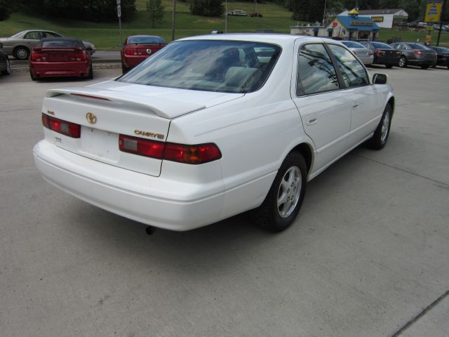 1998 Toyota Camry X