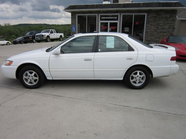 1998 Toyota Camry X