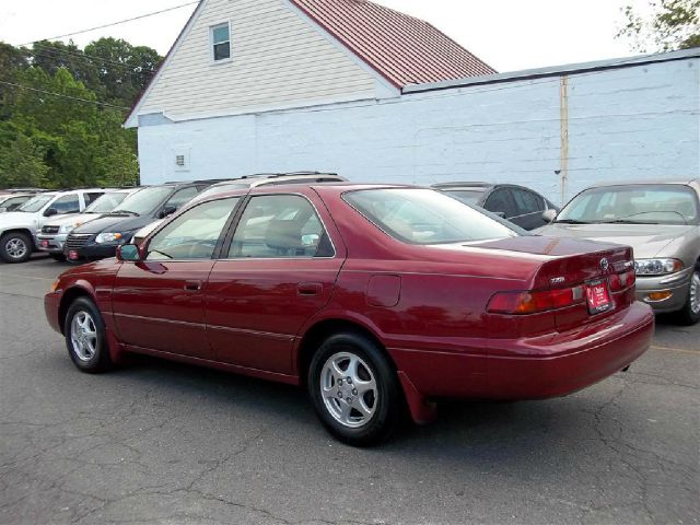 1998 Toyota Camry SEL Sport Utility 4D