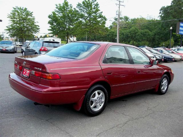 1998 Toyota Camry SEL Sport Utility 4D