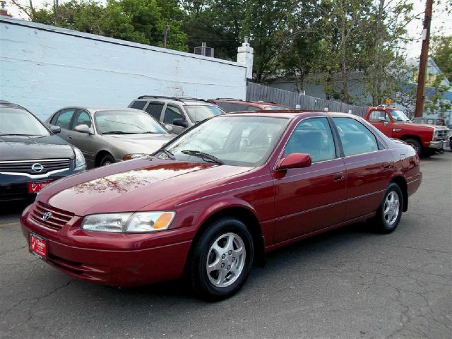 1998 Toyota Camry SEL Sport Utility 4D