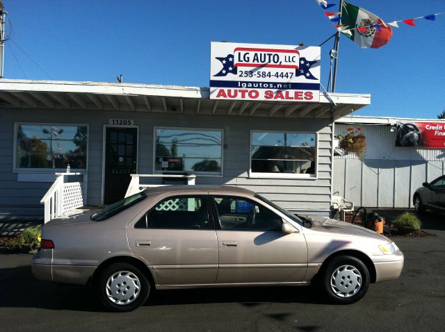 1998 Toyota Camry SEL Sport Utility 4D