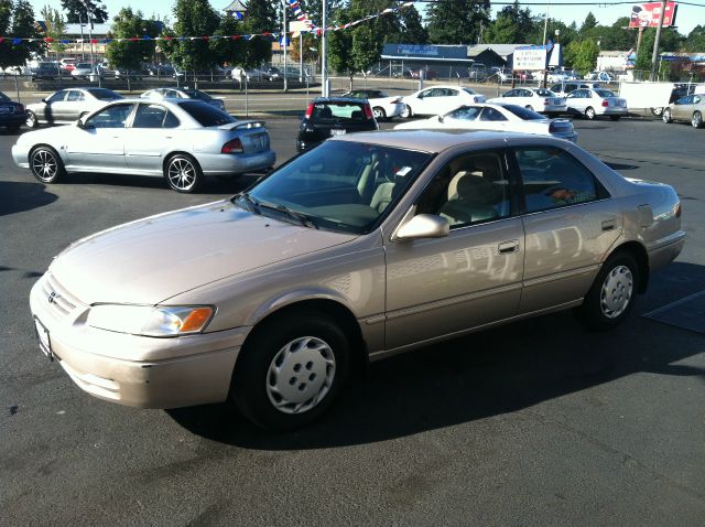 1998 Toyota Camry SEL Sport Utility 4D