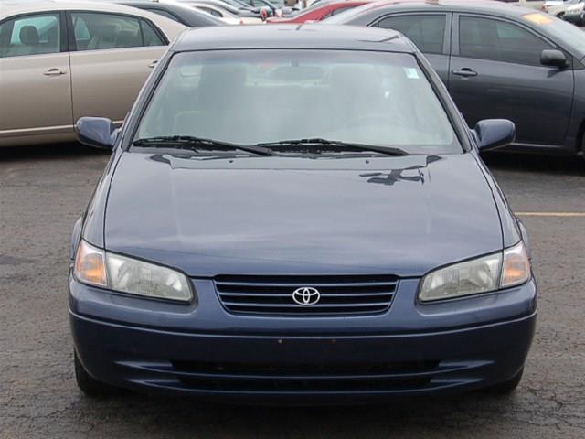 1999 Toyota Camry SEL Sport Utility 4D