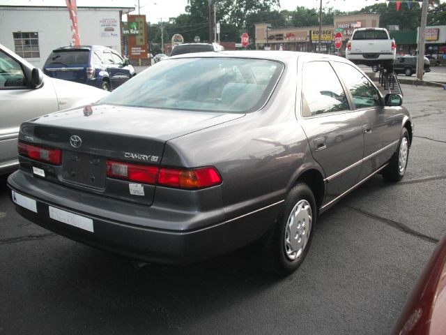 1999 Toyota Camry X