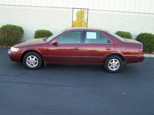 1999 Toyota Camry X