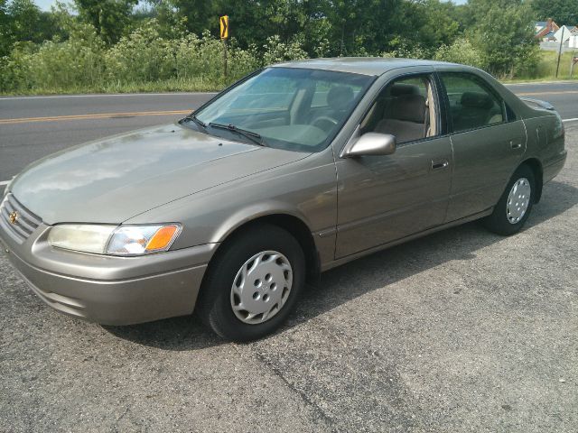 1999 Toyota Camry X