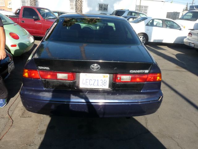 1999 Toyota Camry Unknown