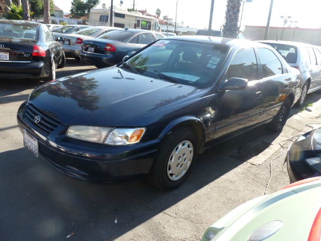 1999 Toyota Camry Unknown