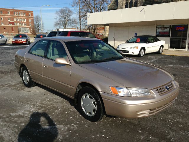 1999 Toyota Camry X