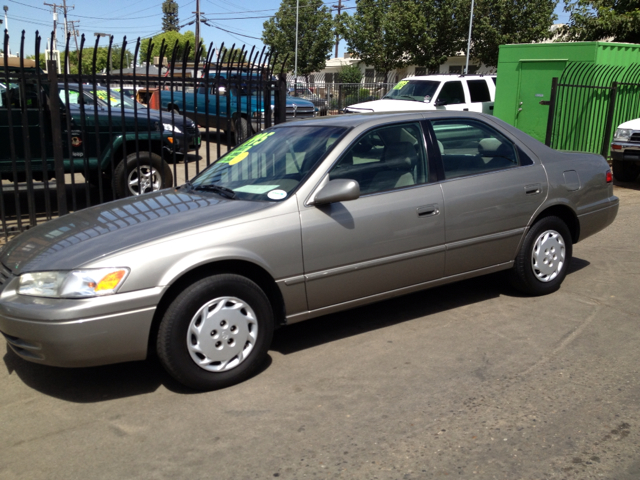 1999 Toyota Camry X