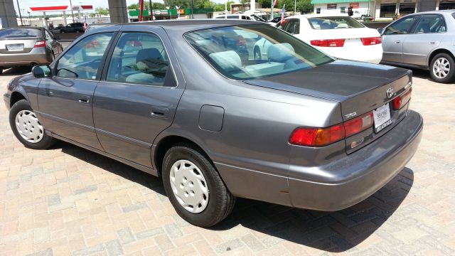 1999 Toyota Camry X