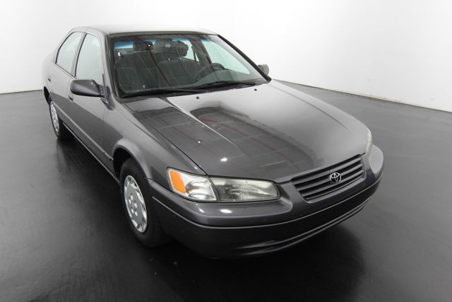 1999 Toyota Camry X